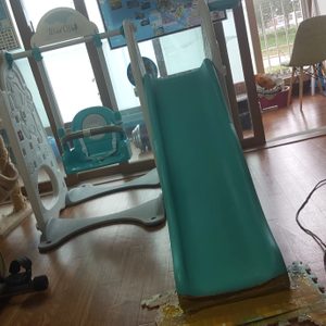 아기미끄럼틀그네놀이기구