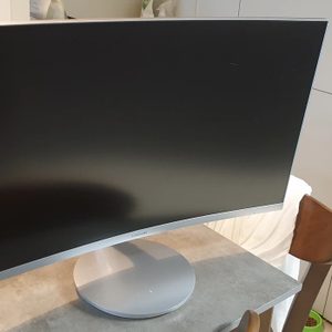 삼성 커브드모니터 27인치/삼성 27인치 커브드 모니터 판매 / LC27F593FDKXKR