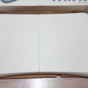 닌텐도 위 1인 셋 + 위핏발란스보드 + 위리모콘 + 위조그 + 위핏CD + 위스포츠CD
