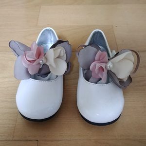 돌 구두,여아구두,유아구두,돌잔치구두,흰색구두