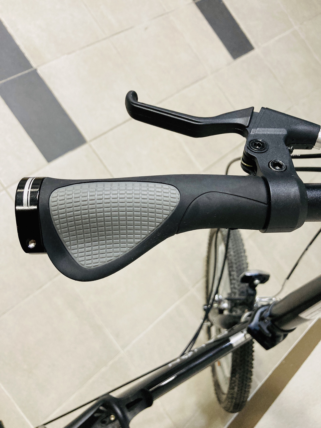 자전거 무릎아픔