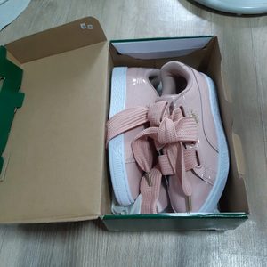 푸마 스니커스 바스컷 하트 리본 푸마운동화
