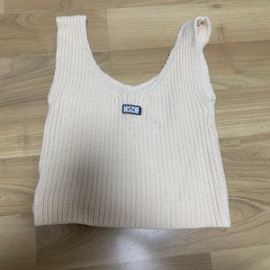 미스치프 나시, 미스치프 뷔스티에
