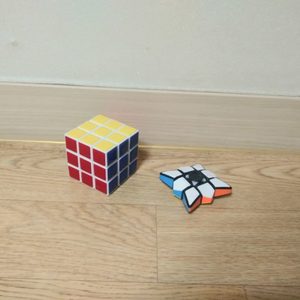 큐브팝니다 3×3×3큐브,표창스피너큐브, 배달가능,