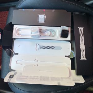 에플워치 5 셀룰러 44mm 나이키에디션