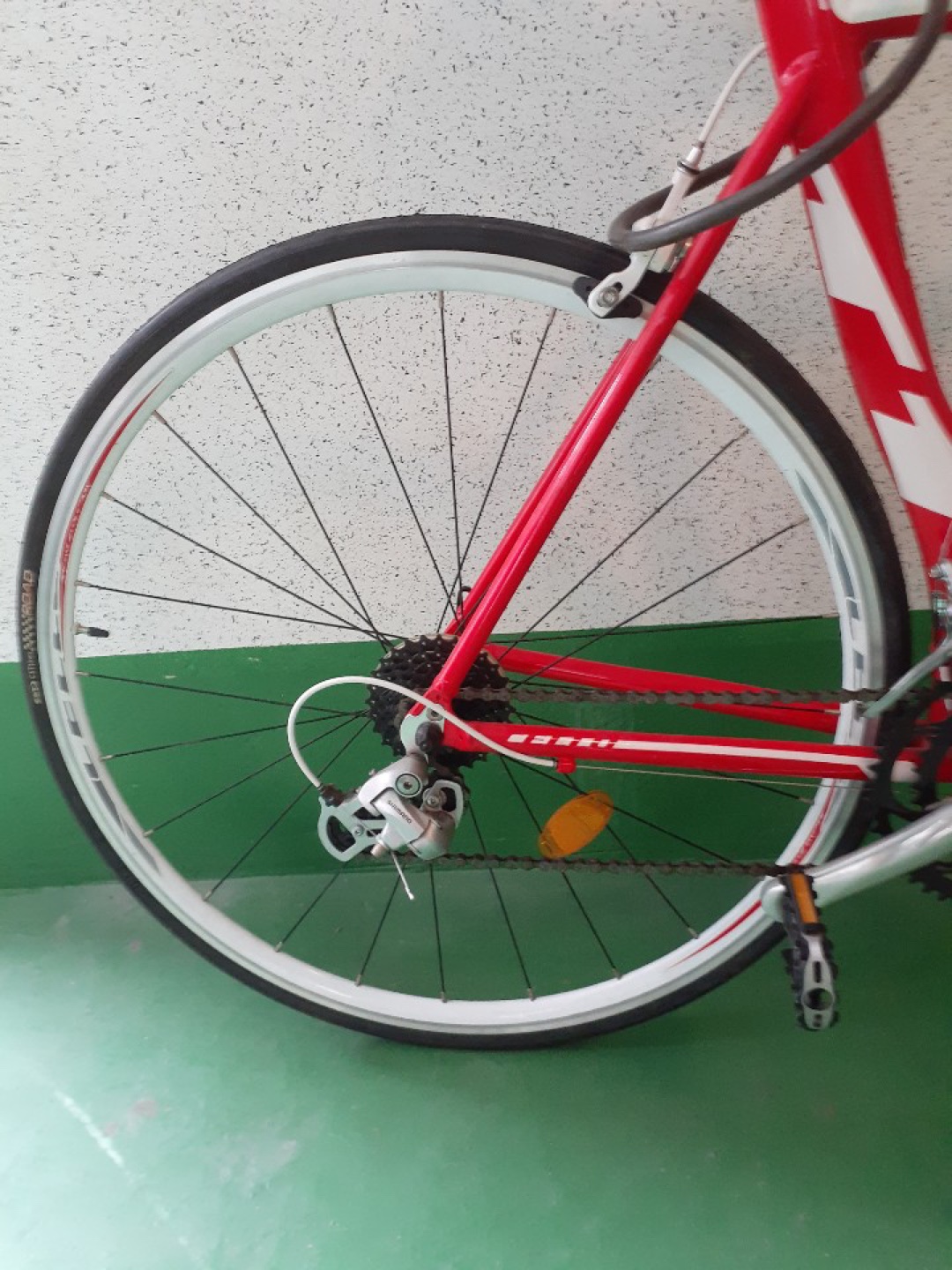 입문용 하이브리드 자전거