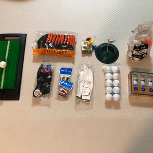 골프용품 (골프공, 헤드커버, 골프장갑, 골프양말, 티, 홀컵, 스윙매트)