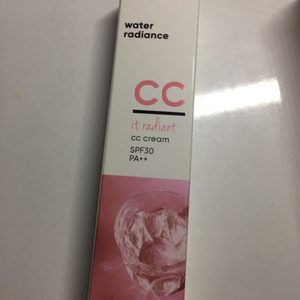 새상품 바닐라코씨씨크림,바닐라코cc크림,바닐라코래디언트씨씨크림