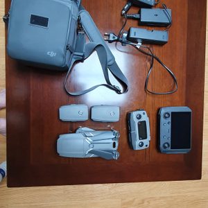 DJI 매빅프로2 +플라이모어킷+DJI 매빅스마트 조정기 판매