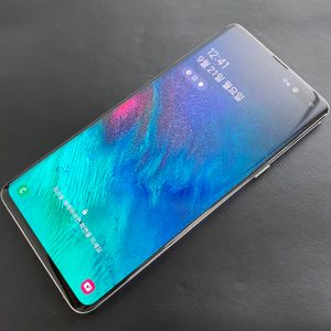 AAA급 갤S10 5G(갤럭시S10 5g) 256g 크라운실버 판매해요!