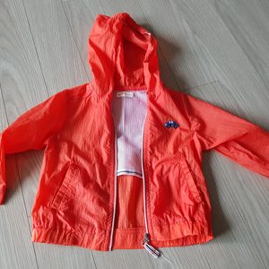 에뜨와 바람막이, 엘르 바람막이
