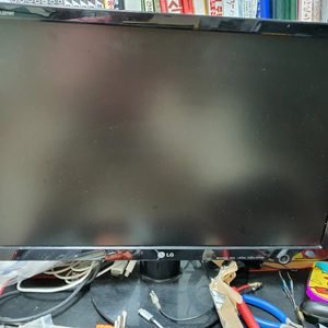 LG22인치 LG모니터로 TV모니터구해여