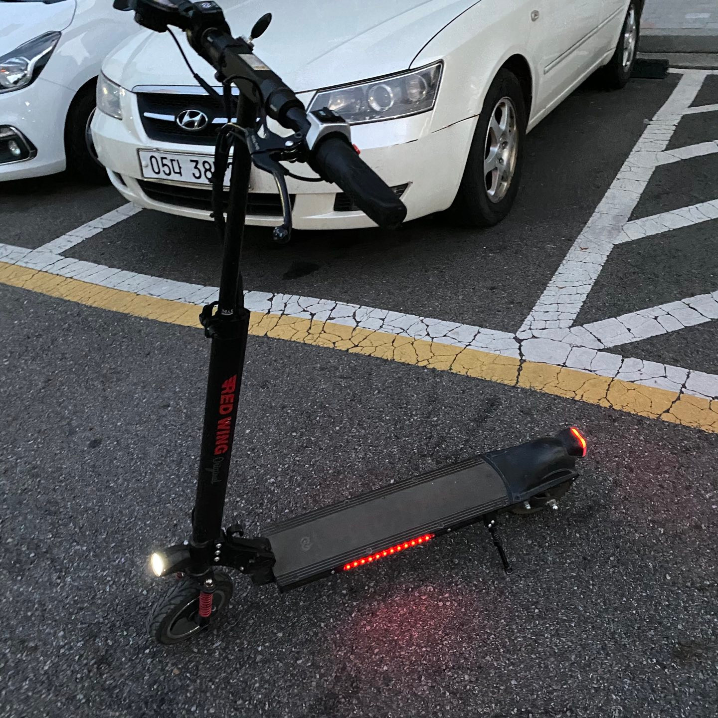 전동 킥보드 열쇠 AU테크 레드윙 전동킥보드 36... | 당근마켓 중고거래