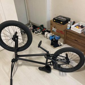 컬트 디보션 블랙 bmx (cult bmx)