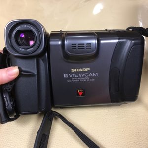 SHARP 8mm캠코더,캠코더,샤프 캠코더, 소장용으로도 가치있음