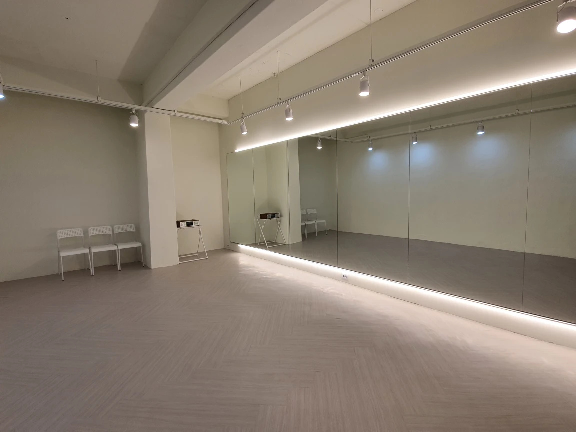 팔로우스튜디오