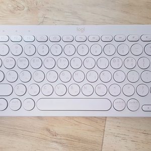 로지텍 키보드 K380팝니다. logitech keyboard k380