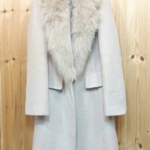 모조 에스핀 폭스퍼 롱 코트 (정품)
170,000
모조 에스핀 폭스 퍼 롱 코트