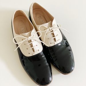Tod’s 토즈 여성용 신발 (240-245/38사이즈/1회착용) 명품 여성 신발