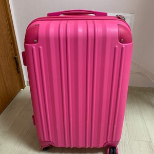 캠브리지 브랜드 핑크색 캐리어 / 중고 / 사용 6회 / 캐리어 / 캐리어가방 / 여행가방