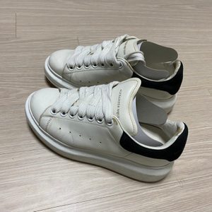 알렉산더맥퀸 맥퀸 여자신발 명품신발(가격내림)