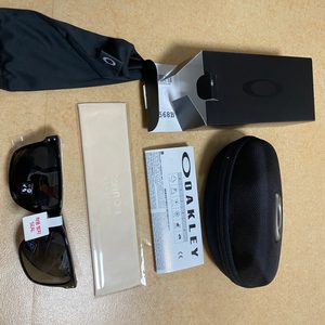 오클리 홀브룩 블랙 썬글라스+오클리 정품 케이스