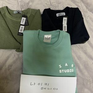 새상품) 스톤아일랜드맨투맨 , IAB스튜디오 맨투맨 판매합니다!