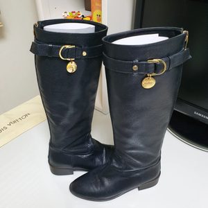 지니킴 롱부츠 앵글부츠 부츠 여성구두 앵글부츠 수제화 운동화 가보시힐 하이힐 털부츠 소가죽 여성패딩 쟈켓 니트 퍼