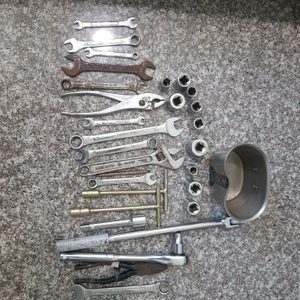 공구통포함 공구 다가져가세요