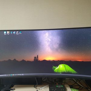 144 hz 32모니터21:9 WQHD모니터곡률1500R 팝니다