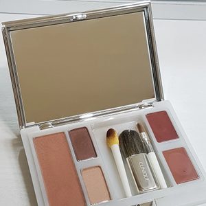 크리니크 팔레트 CLINIQUE TRAVEL CLUB
크리니크 볼티치치크,크리니크 아이쉐도우,
크리니크팔레트