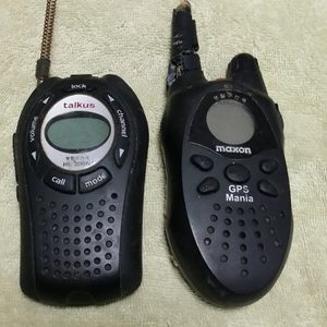 부품용 무전기2대 부품빼쓰실분