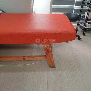 뷰티 미용실 베드 두개 각기4만미용의자 두개 각기2만5천