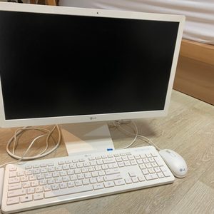 LG 일체형 컴퓨터 (일체형PC) 판매합니다! 코로나시대 온라인수업에 최적화예요~ 직거래만합니당