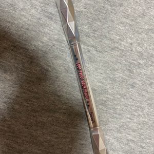 베네피트 구프 프루프 아이브로우 펜슬(슈퍼 이지 눈썹 펜슬) 3호 웜 라이트 브라운 새상품