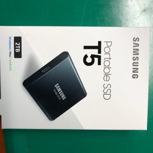 외장하드 삼성 포터블 외장SSD 미개봉 새상품 입니다