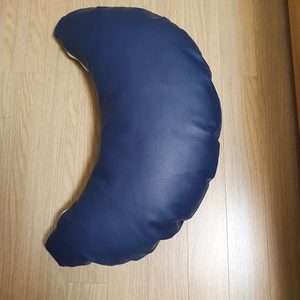 반달쿠션(미용실쿠션)