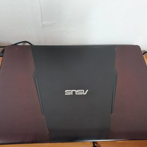 게이밍 노트북 ASUS FX553V 판매합니다. i7 7700, GTX1050. (배그 게이밍 노트북)