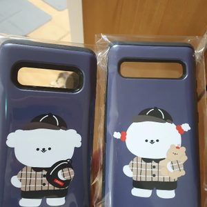 왼쪽 갤럭시s10, 오른쪽 갤럭시s10 5g