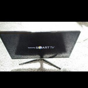 SAMSUNG 스마트티비 +스마트리모컨 32인치 TV 티비