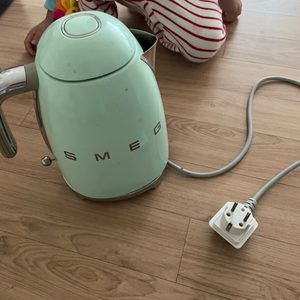 스메그(SMEG) 전기포트