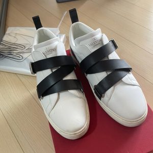 발렌티노 신발 235 (발렌티노벨크로 발렌티노스니커즈)