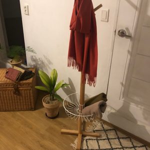 옷걸이, 행거, 원목행거, 원목옷걸이 판매합니다.