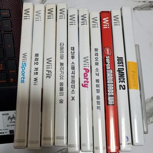 wii 씨디 팝니다(동물의숲, 마리오카트, 뉴마리오브라더스, 저스트댄스2, 마리오파티8, 대난투, 위파티 등)