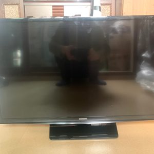 삼성 32인치. LG 32인치 티비 팝니다.