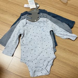 <새상품> 정품 GAP바디수트3종, 아기 바디수트 3종, 신생아바디수트 (12M)