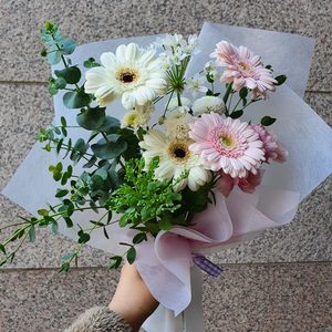 <생화 꽃 나눔> 저렴, 풍성, 식물, 꽃다발, 꽃바구니, 화병꽂이, 꽃꽂이, 꽃집, 어버이날, 꽃병