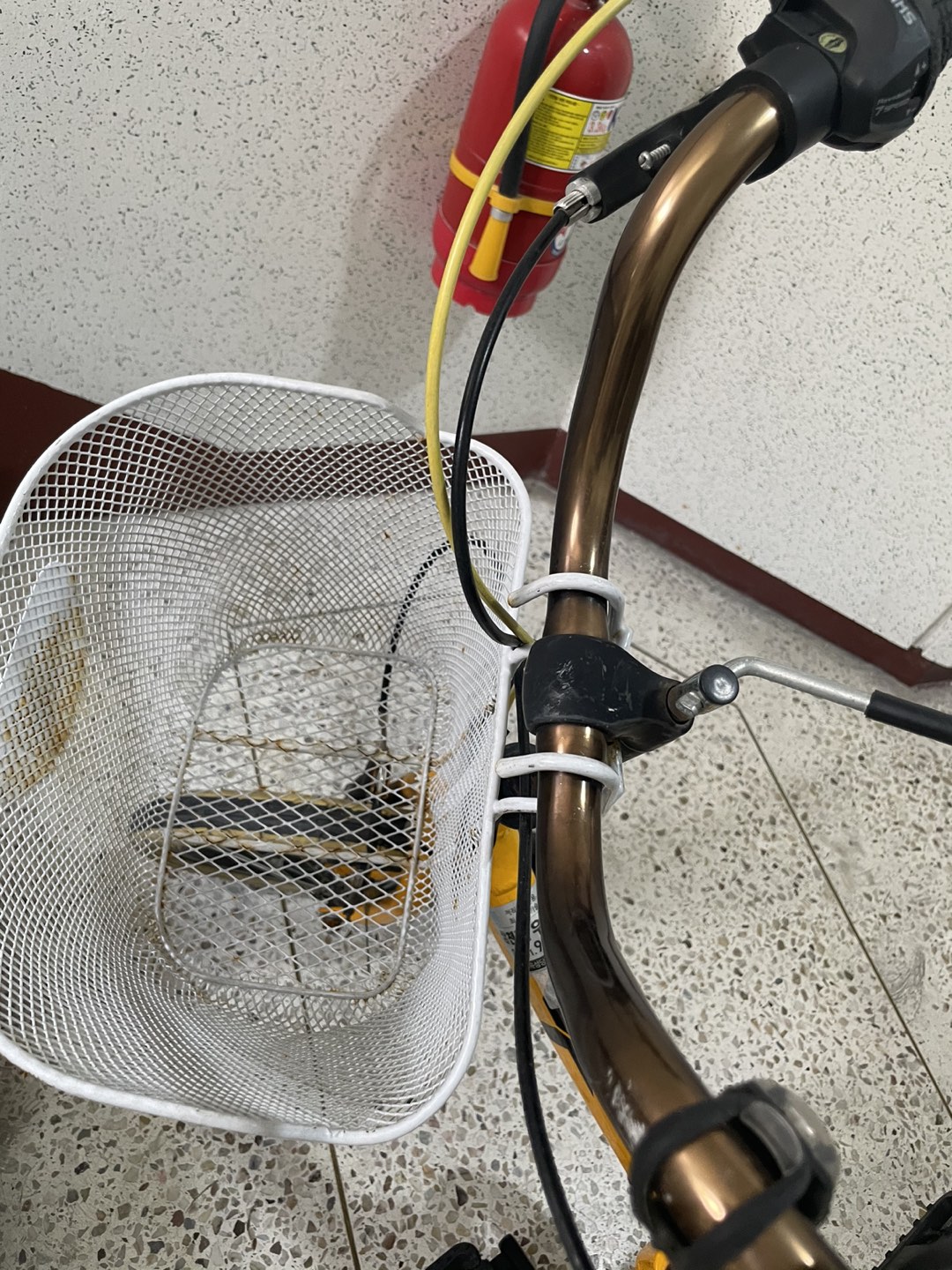 자전거 고무구찌