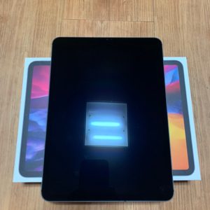 아이패드프로 (I pad pro) 4세대 11인치 128gb WiFi-LTE 모델 팝니다