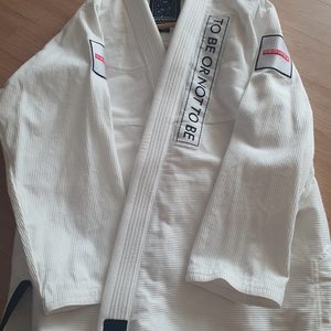 주짓수 도복 급하게 팝니다!! A2사이즈